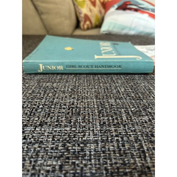 Lot GIRL SCOUT Vintage 50s/60s Junior & Regular Handbooks, 2 Copies Teepee Test - Picture 5 of 12